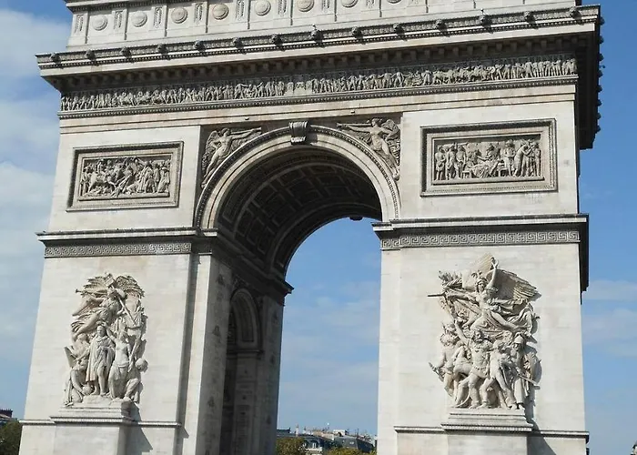 Διαμέρισμα Champs Elysees - Arc De Triomphe *
