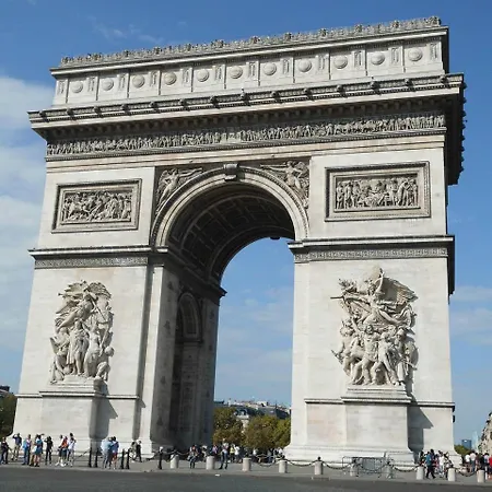 Lägenhet Champs Elysees - Arc De Triomphe *